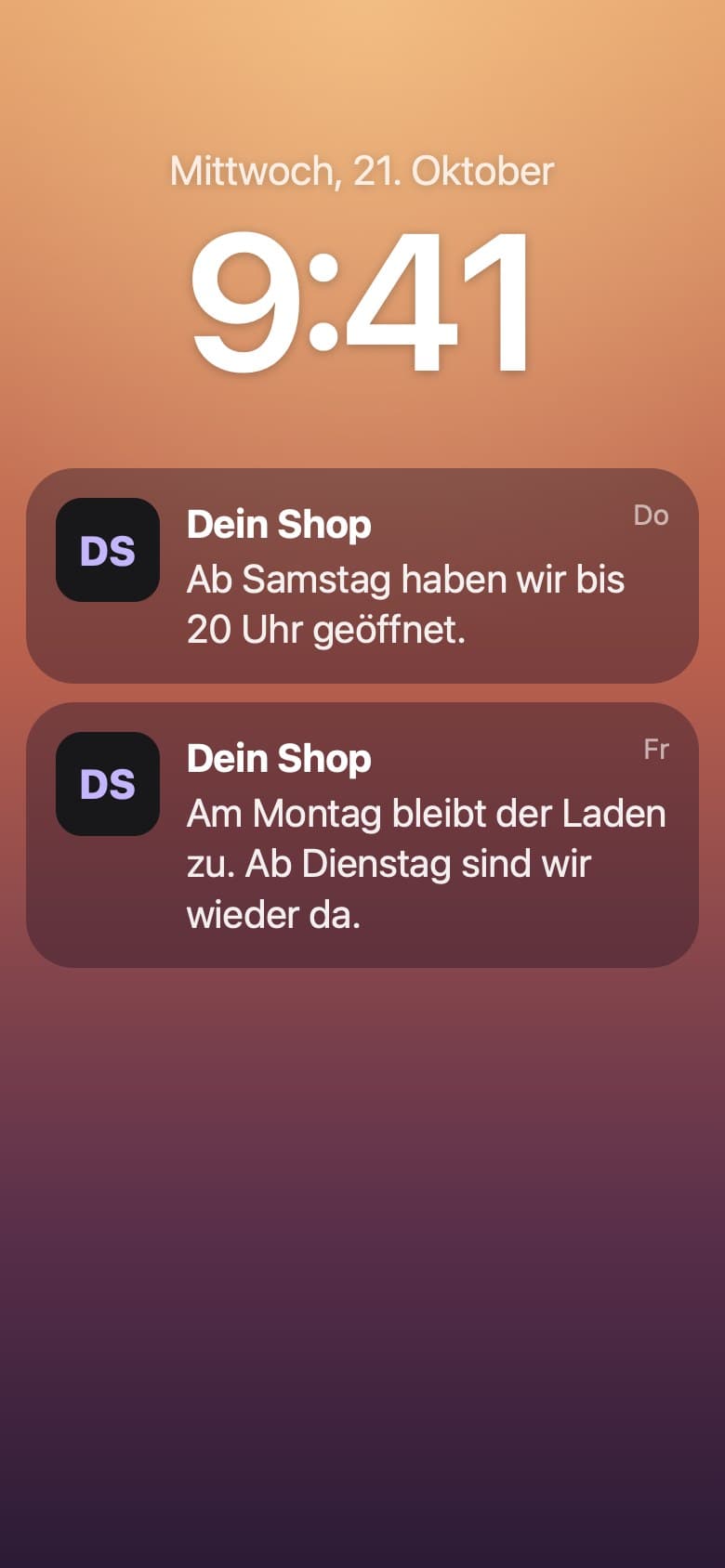 Sperrbildschirm eines iPhones mit zwei Mitteilungen von Dein Shop: Ab Samstag haben wir bis 20 Uhr geöffnet. Am Montag bleibt der Laden zu. Beispiele.
